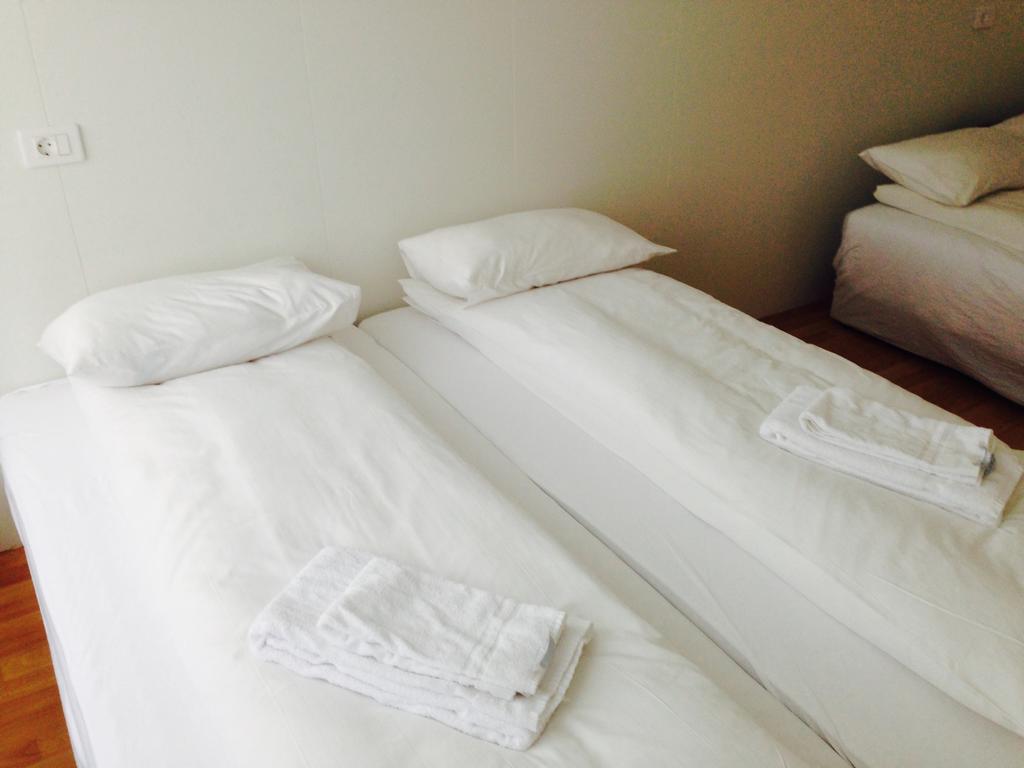 Guesthouse Marina Travel Höfn Pokój zdjęcie